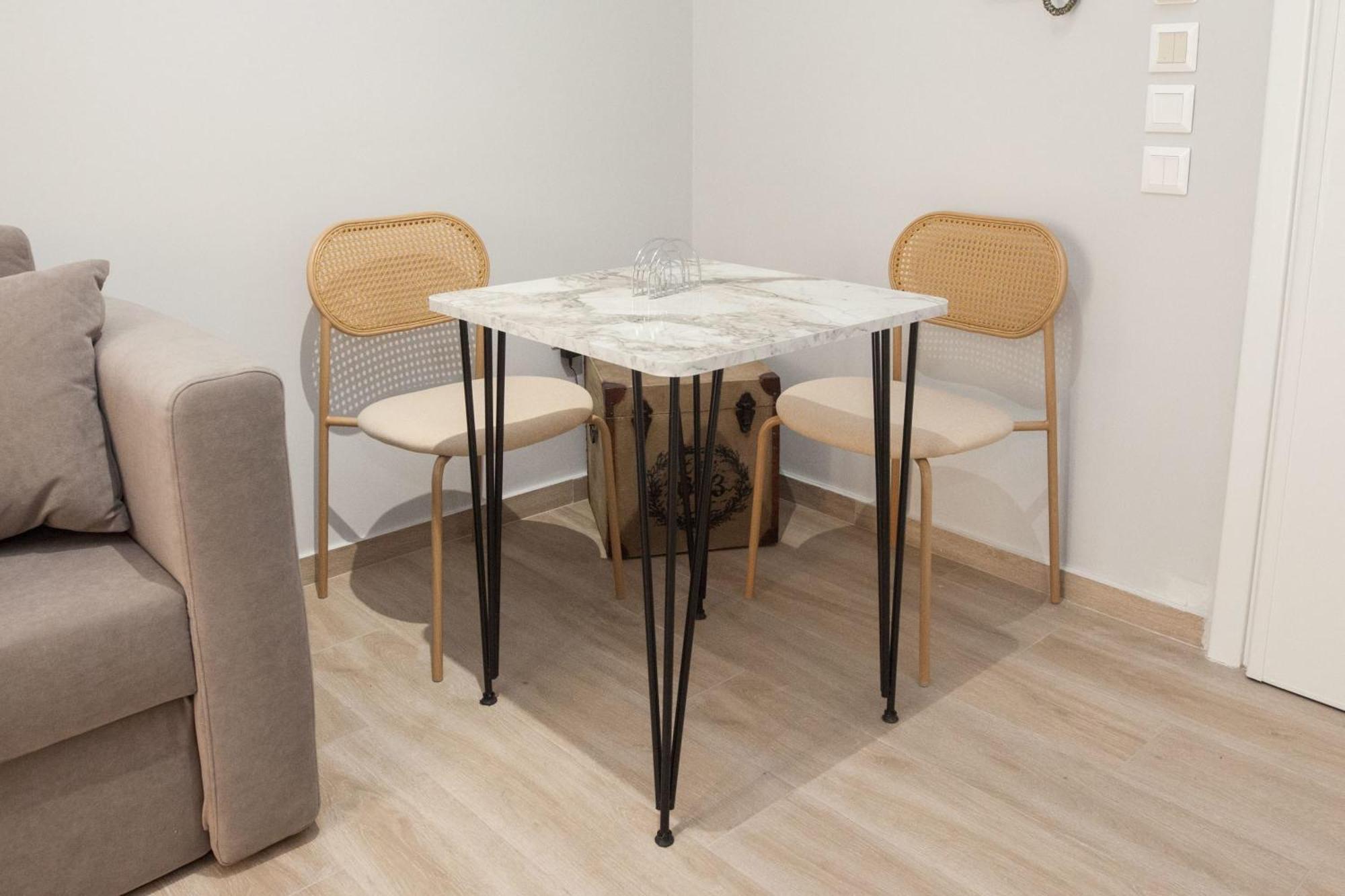 Petralona Gem Hotel-Style Studio With Balcony Athens Ngoại thất bức ảnh